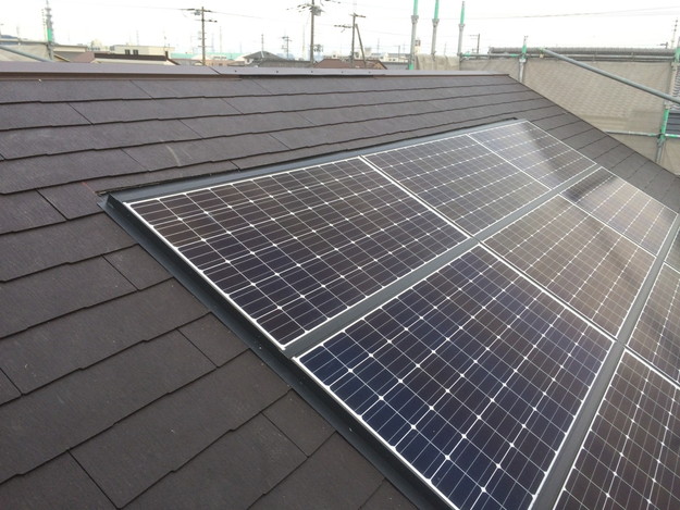 太陽光ソーラーパネル設置新築屋根工事1432733540309