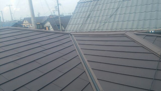 カバー工法による屋根リフォーム工事完了写真1439092084908