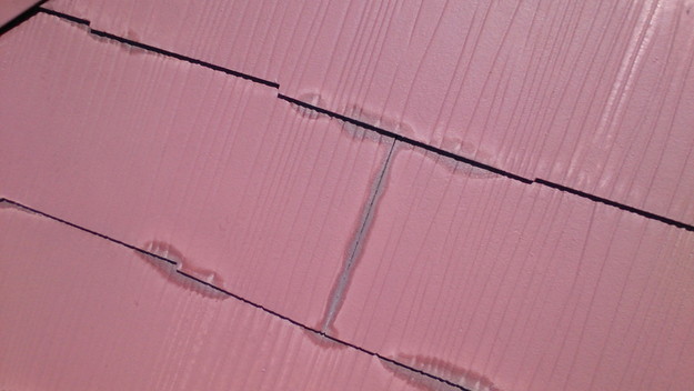 屋根塗装の隙間
