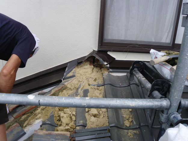 雨漏り対策屋根修理DSCI0200