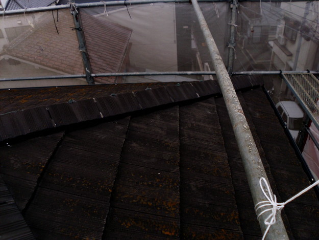 屋根のリフォーム葺き替え工事施工前DSCI1092