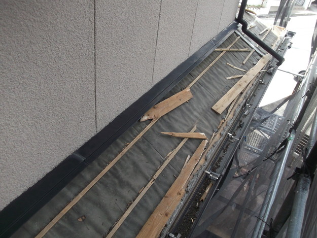 屋根のリフォーム葺き替え工事既存屋根解体DSCF4197