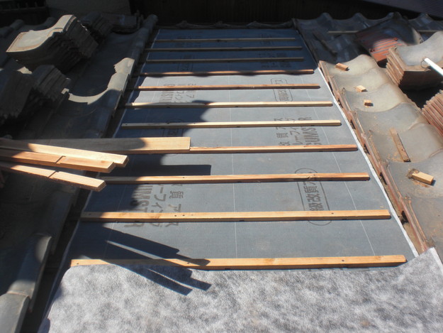 屋根修理ルーフィング防水シート張替工事CIMG2301