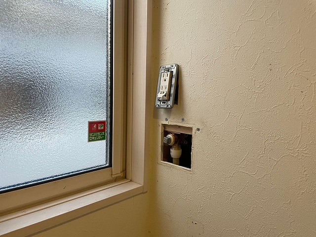 洗濯水栓部品撤去