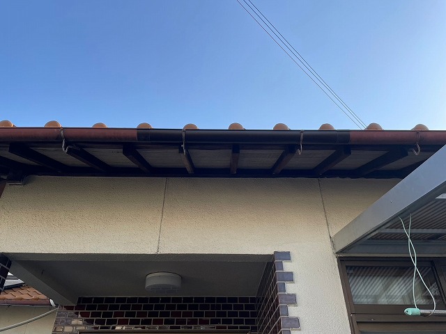 加古川市　軒樋破損箇所補修