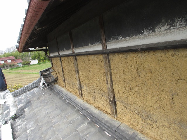 神戸市　経年劣化　焼き板撤去