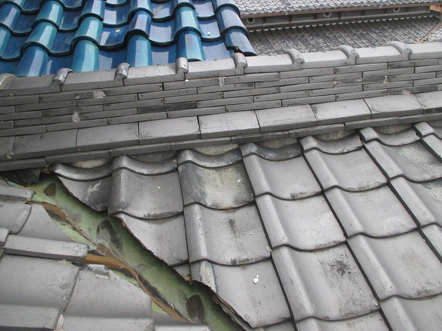 加古川市　既存谷板金箇所