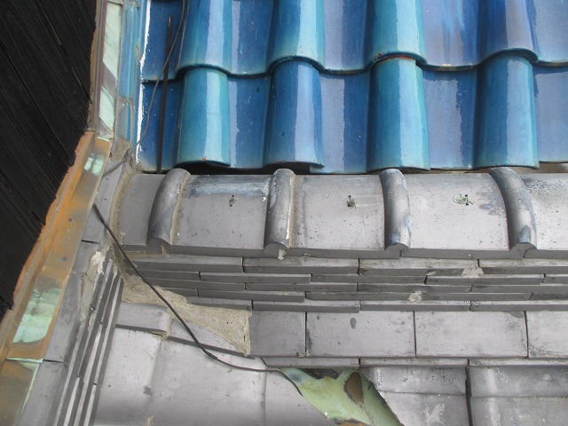 加古川市　既存経年劣化谷板金