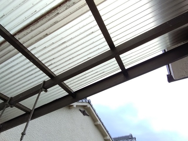 加古川市 波板ポリカ 飛散するかも