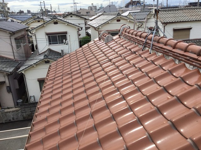 明石市 釉薬瓦 薄チョコ