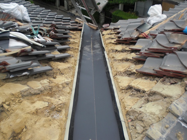 明石市　谷板金　下地