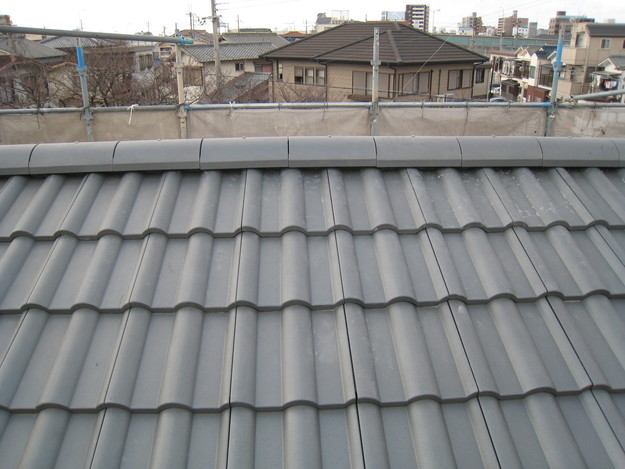 加古川市　葺き替え　棟瓦設置