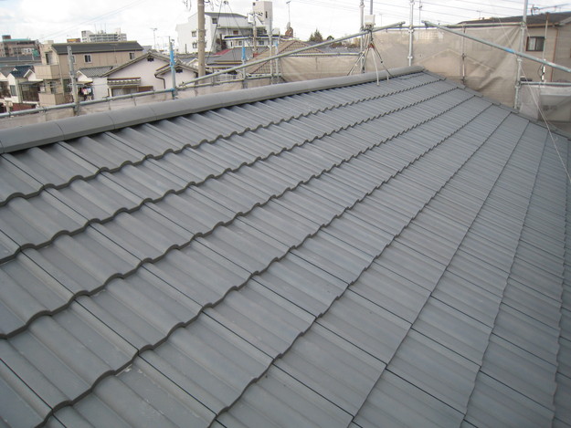 加古川市　いぶし　瓦　屋根リフォーム完了
