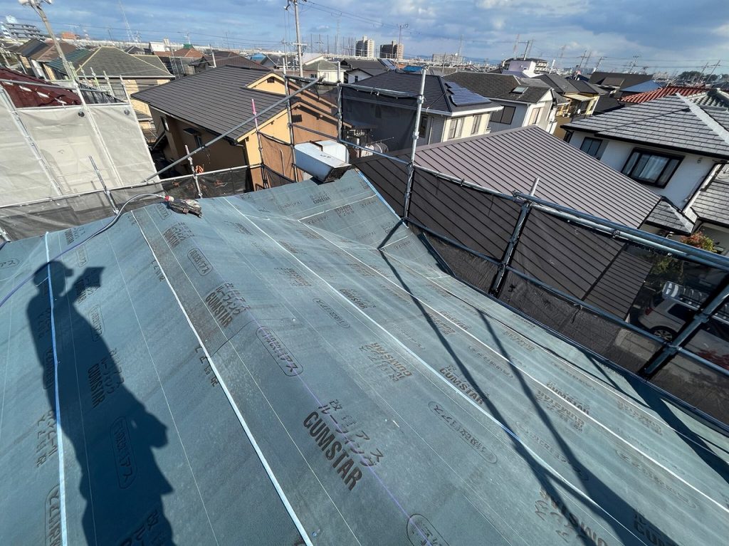 明石市　雹被害　屋根　ゴムアス