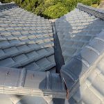 明石市 銅製谷板金の穴あきによる雨漏りを放置しないで!ガルバリウム鋼板への交換で根本解決