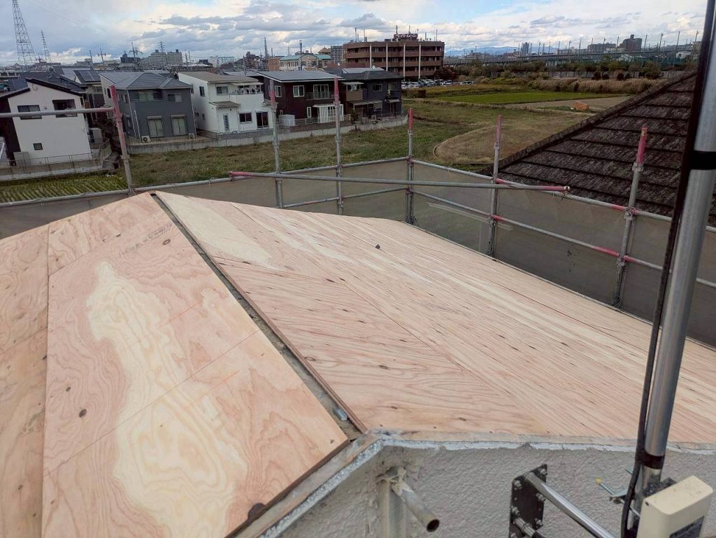 明石市　大屋根　合板　施工完了