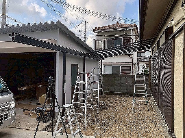 明石市 波板エクステリア 骨格