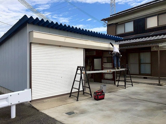 明石市 施工前 ガレージシャッター