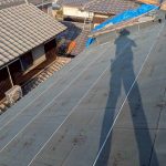 明石市|屋根葺き替え工事で防水シートを施工!雨漏りを防ぐための重要な下地工事をご紹介【第4回】