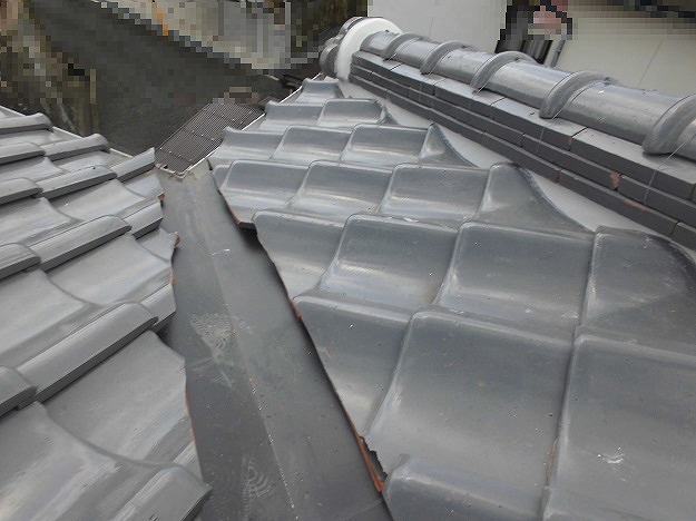 明石市　谷板金交換工事　完成