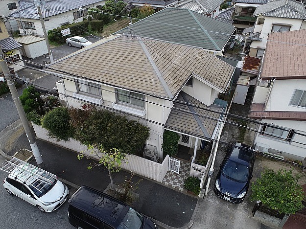 明石市 ドローン空撮 色あせ カラーべスト